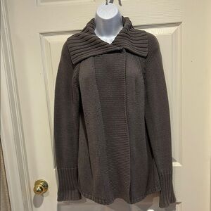 Women's Brown Sweater